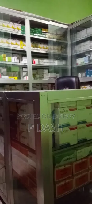 Thai Aluminum Glass for Sale in Brand New Condition