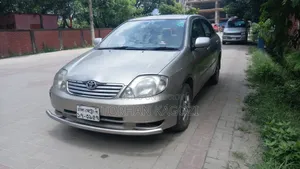 Toyota Corolla 2002 Gold