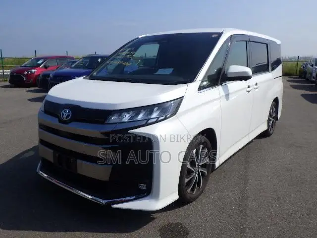 Toyota Noah 2022 Pearl