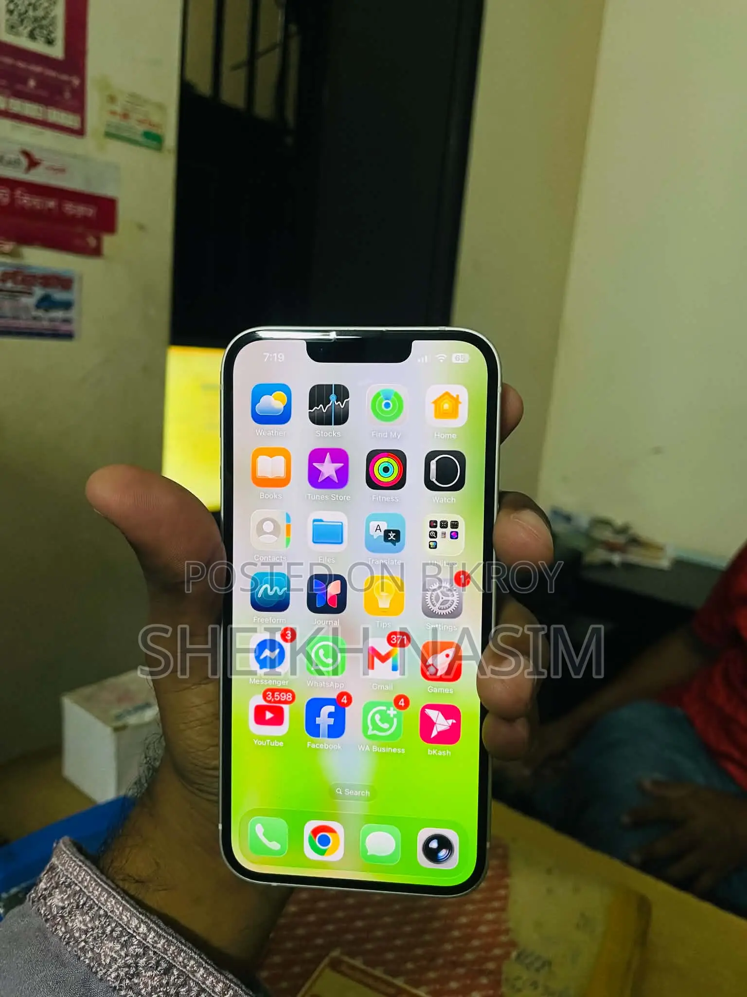 Apple iPhone 13 128 GB White