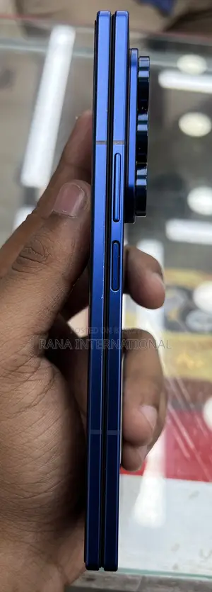 স্যামসাং গ্যালাক্সি জেড ফোল্ড৭ ২৫৬ জিবি ব্লু