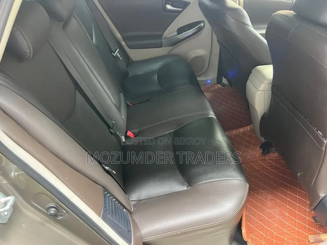 Toyota Prius 2014 Gray