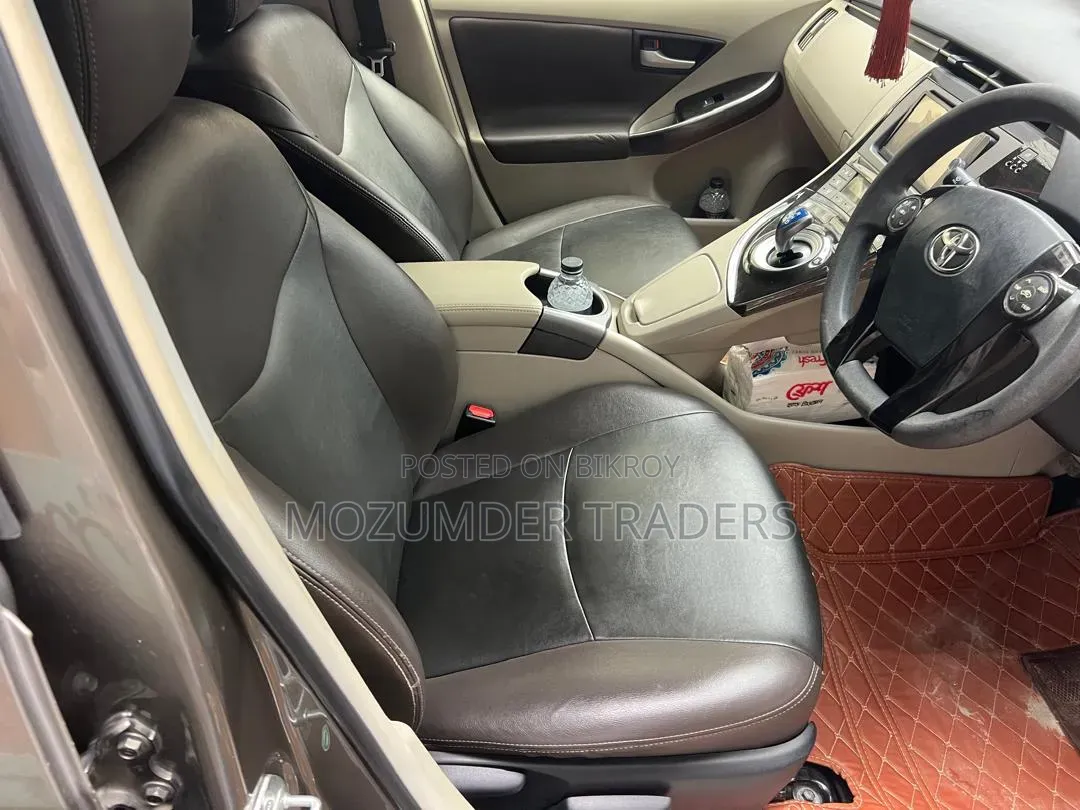 Toyota Prius 2014 Gray