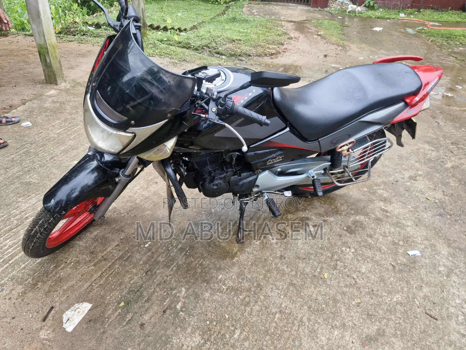 Hero Hunk 150R Dual Disc ABS 2015 Red