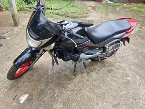 Hero Hunk 150R Dual Disc ABS 2015 Red