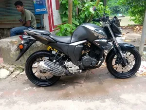 Yamaha FZS V2 2024 Black