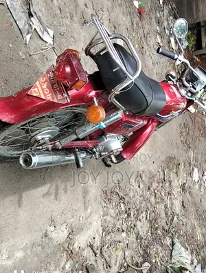 Honda CB 1996 Red