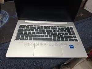Laptop HP EliteBook 640 G9 1GB Intel Core I5 SSHD+SSD 512GB