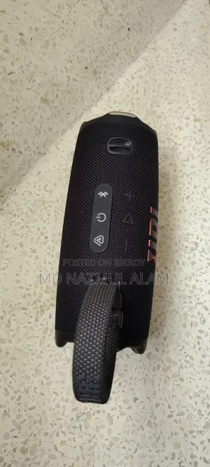 Urgent Sell. JBL CHARGE 6