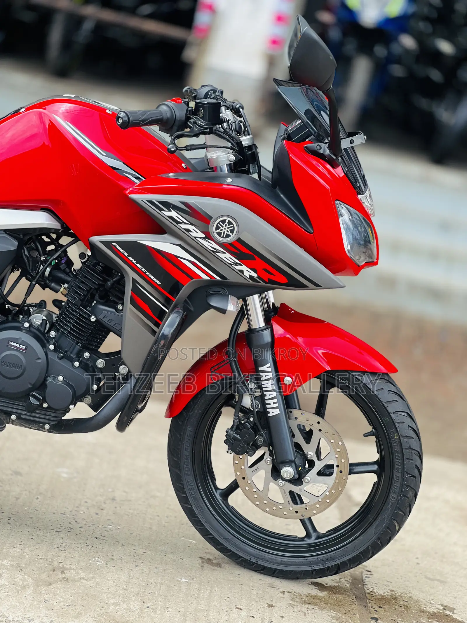 New Yamaha Fazer V2 2026 Red