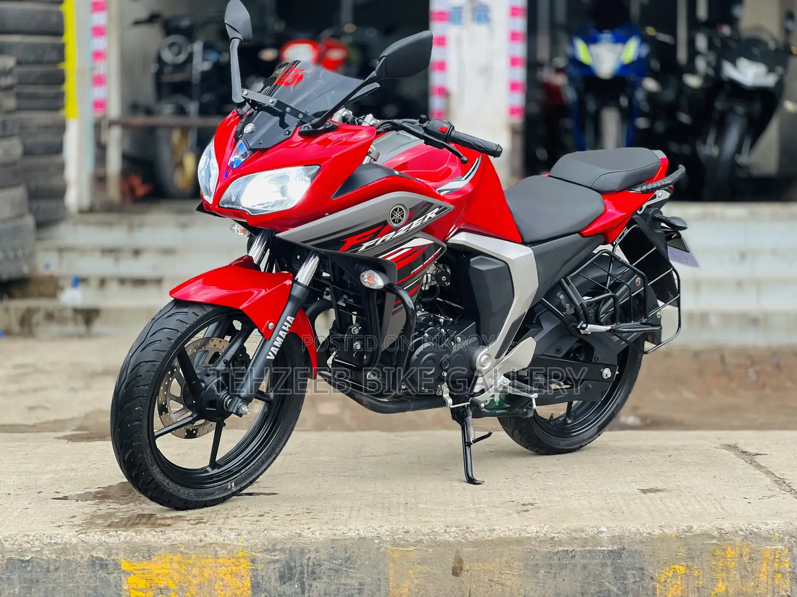 New Yamaha Fazer V2 2026 Red
