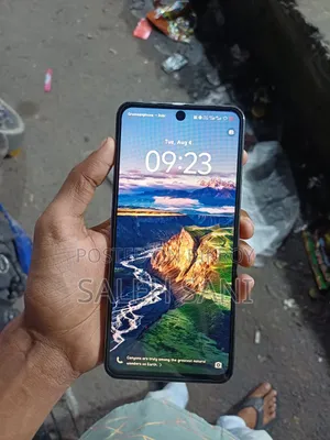 Vivo Y200e 128 GB Rose Gold