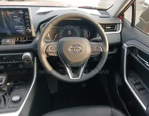 Toyota RAV4 2021 Red