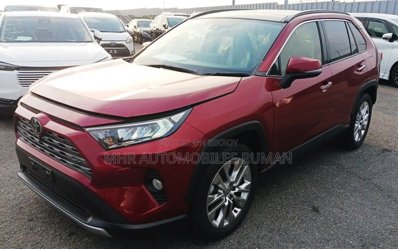 Toyota RAV4 2021 Red