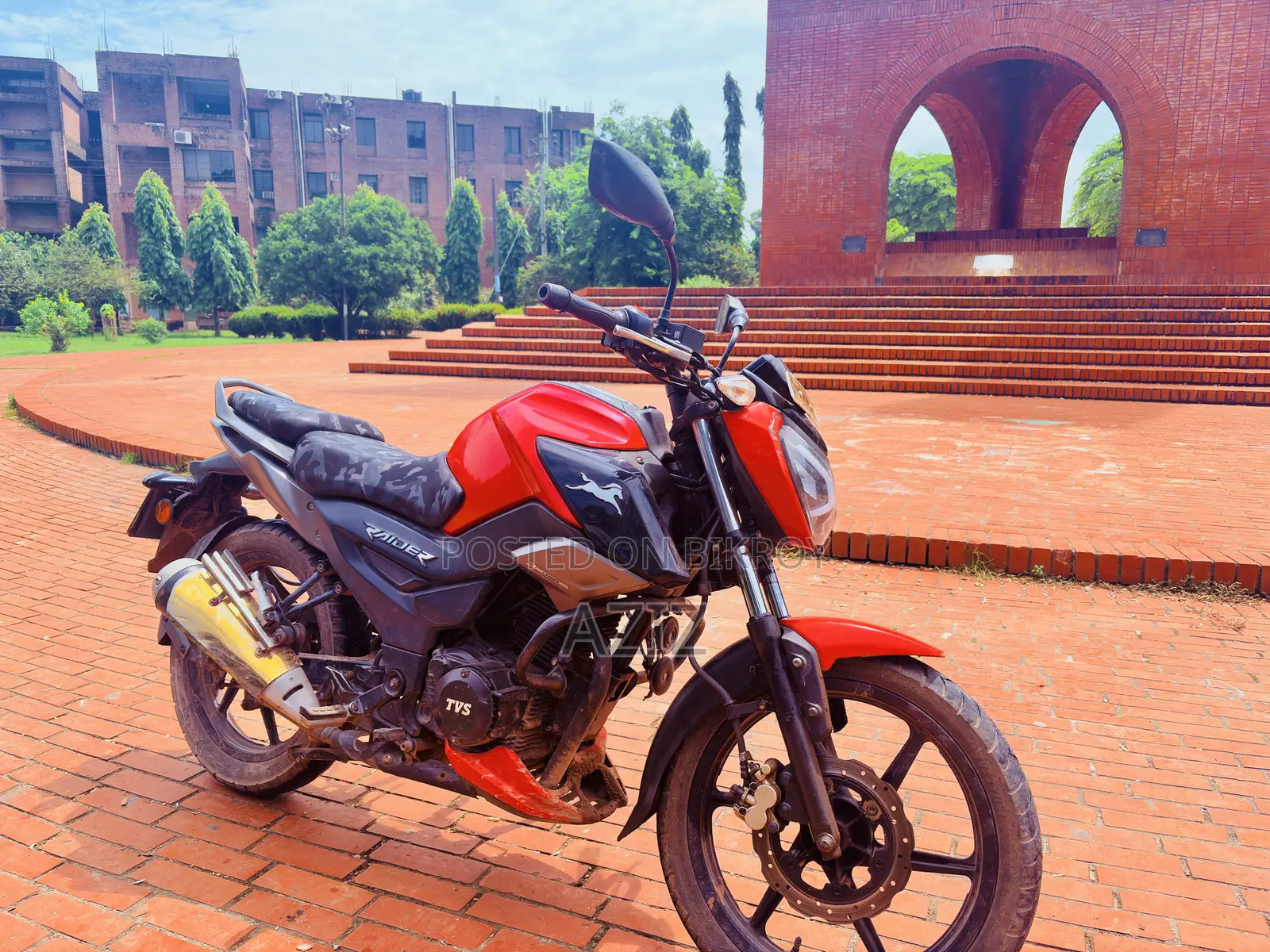New TVS Raider 125 2022 Red