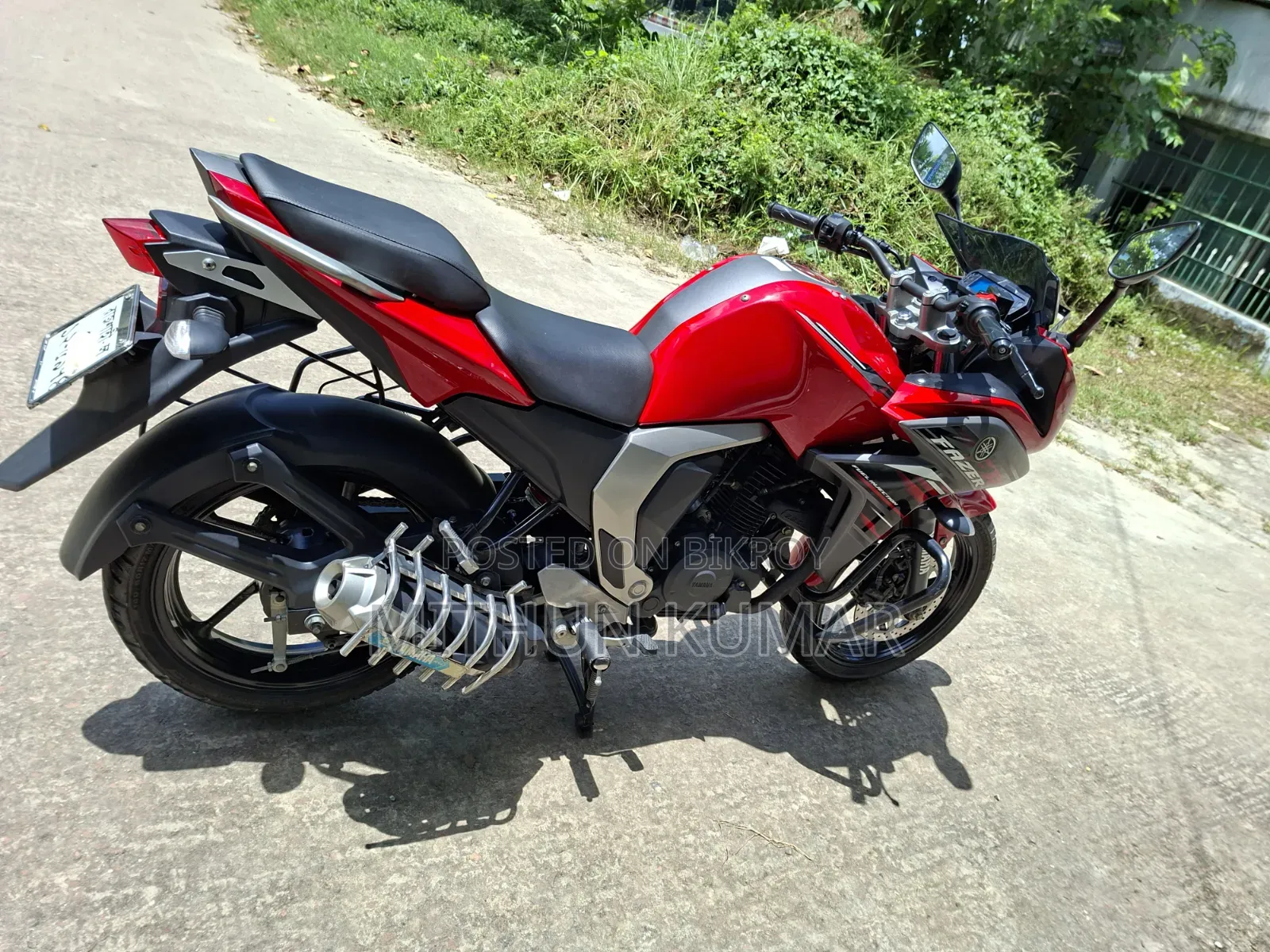Yamaha Fazer V2 2021 Red