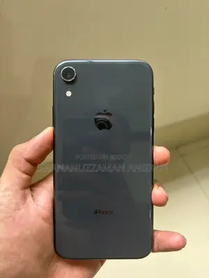 Apple iPhone XR 64 GB Black