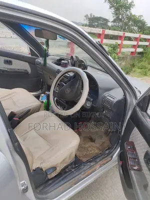 Toyota Starlet 2000 Silver