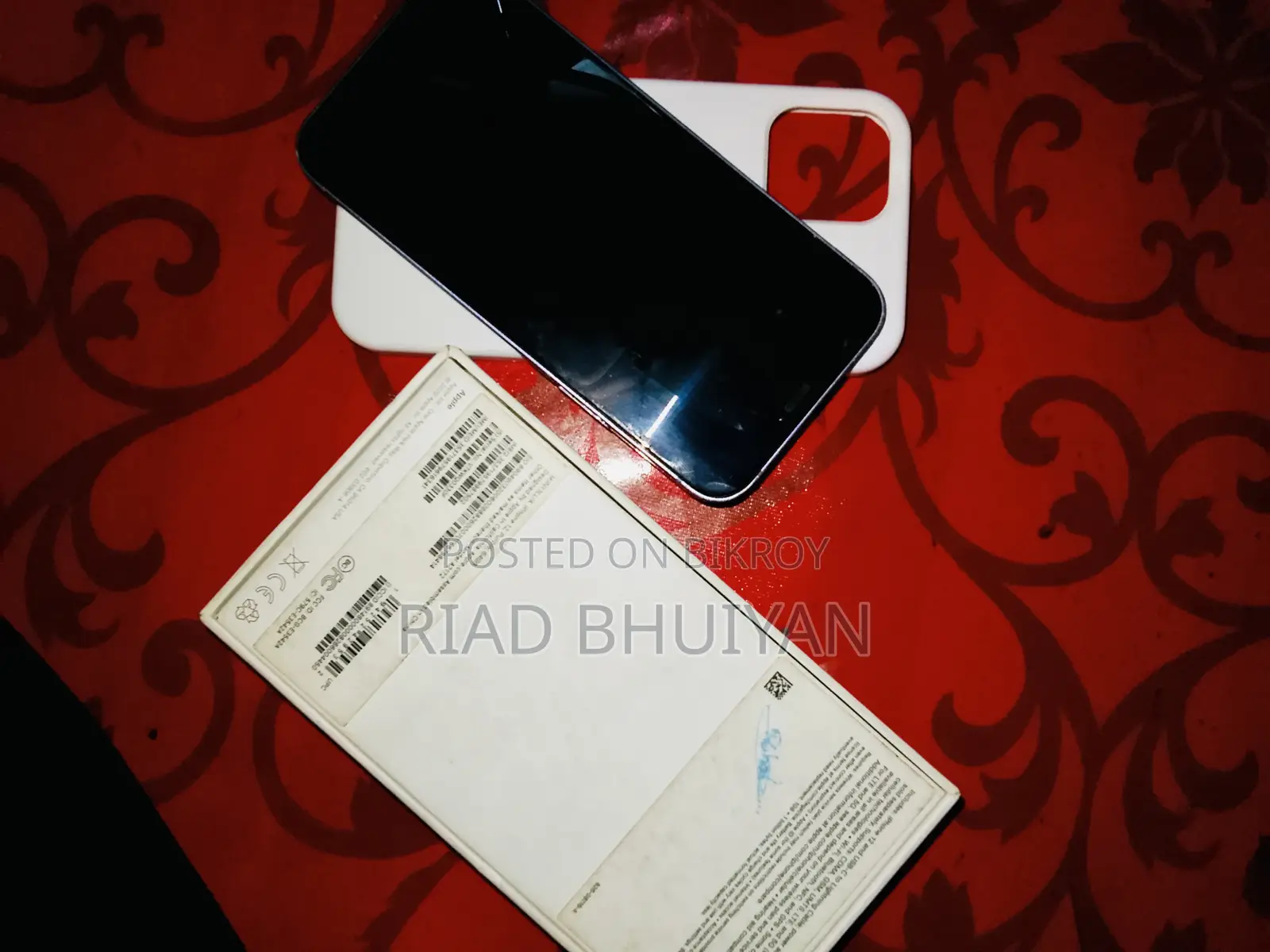 Apple iPhone 12 64 GB Purple