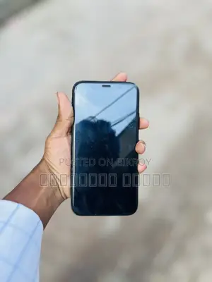 Apple iPhone XR 64 GB Black