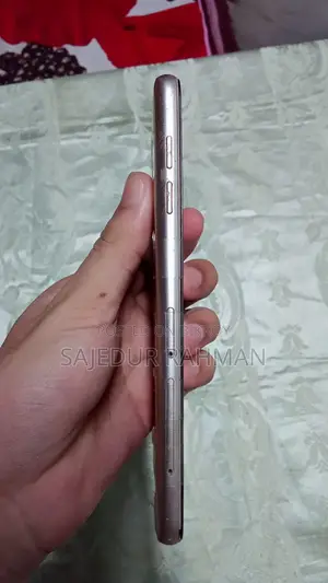 স্যামসাং গ্যালাক্সি জে৭ প্রো ৩২ জিবি রোজ গোল্ড