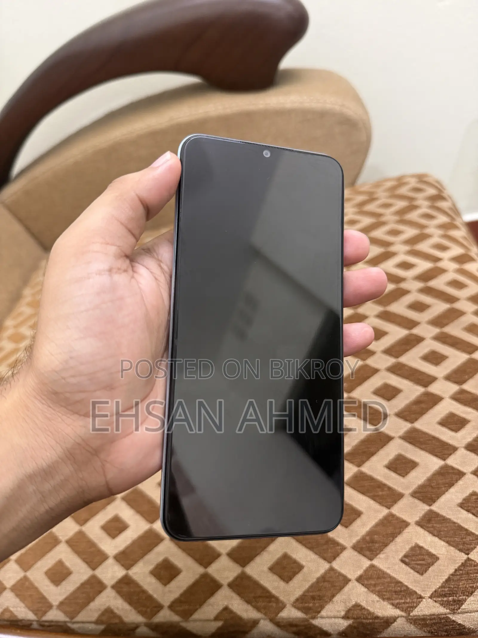 ভিভো ওয়াই২১ ৬৪ জিবি