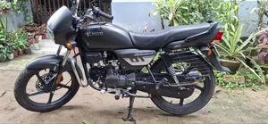 হিরো স্প্লেন্ডার প্লাস স্পোর্টস ২০২৫ গ্রে