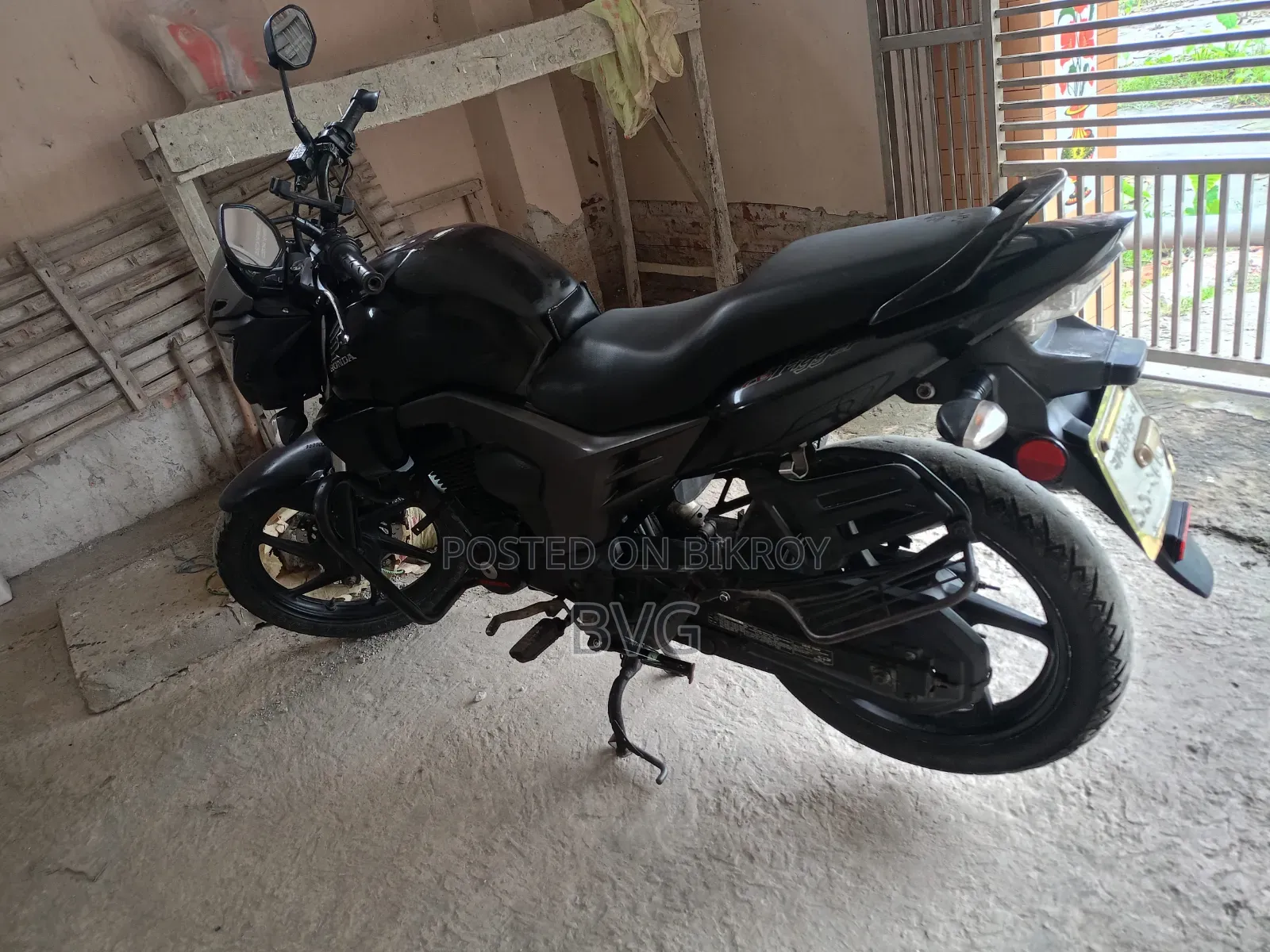 Honda CB 2017 Black