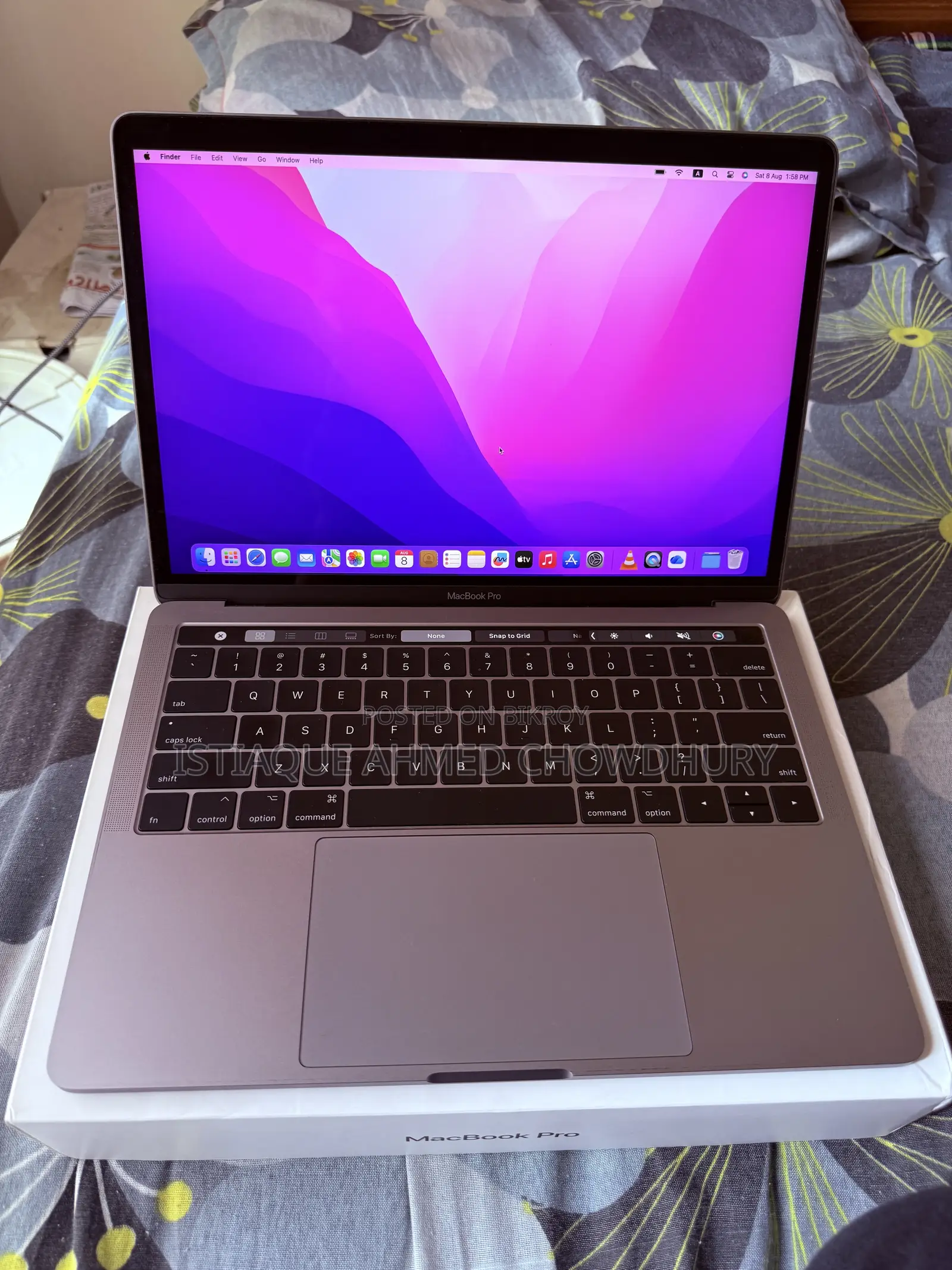Laptop Apple MacBook Pro 2017 8GB Intel Core I5 SSHD (Hybrid) 500GB