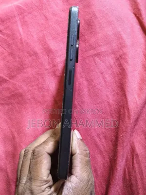 Tecno Spark 20C 128 GB Black