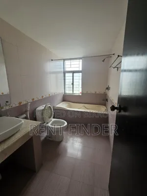 4 Bedroom Apartment in Gulshan for Rent