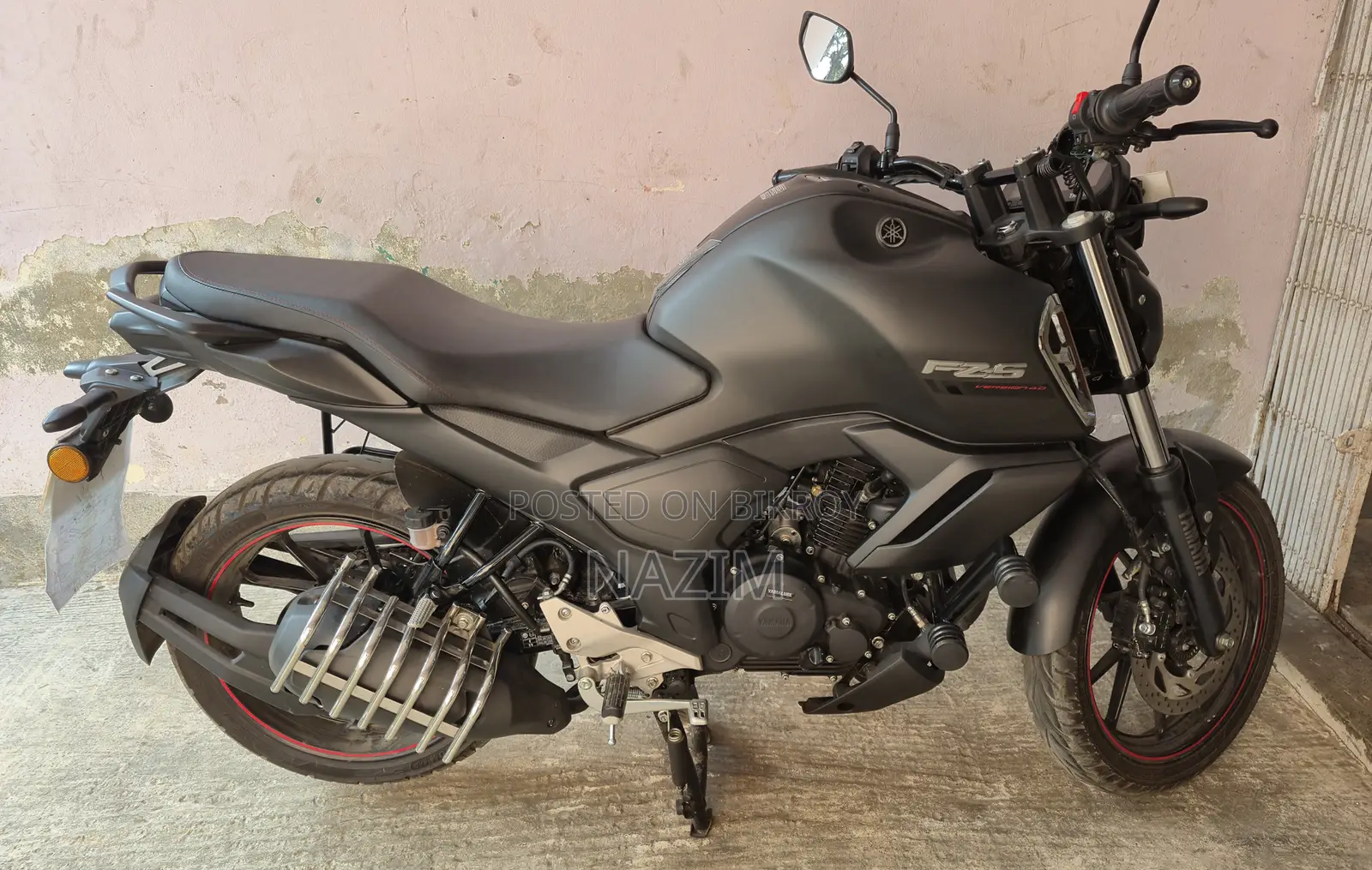 Yamaha FZS V4 2025 Black
