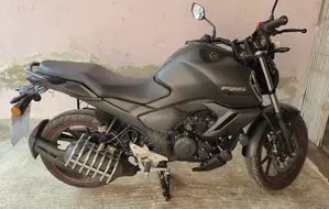 Yamaha FZS V4 2025 Black