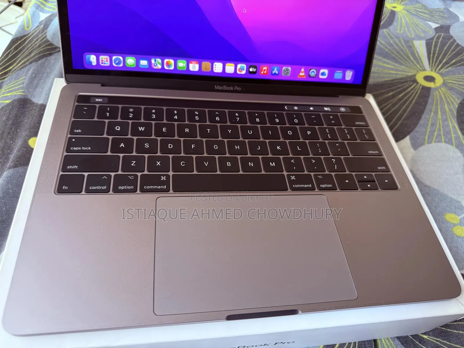Laptop Apple MacBook Pro 2017 8GB Intel Core I5 SSHD (Hybrid) 500GB