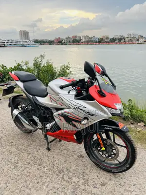 Suzuki Gixxer SF 2022 Orange