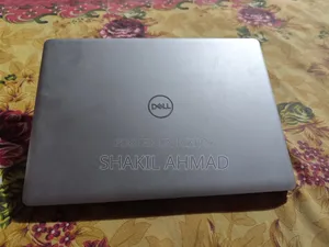 ল্যাপটপ ডেল ইন্সপায়রন ১৫ ৪জিবি ইন্টেল কোর আই৩ এসএসডি ১টি