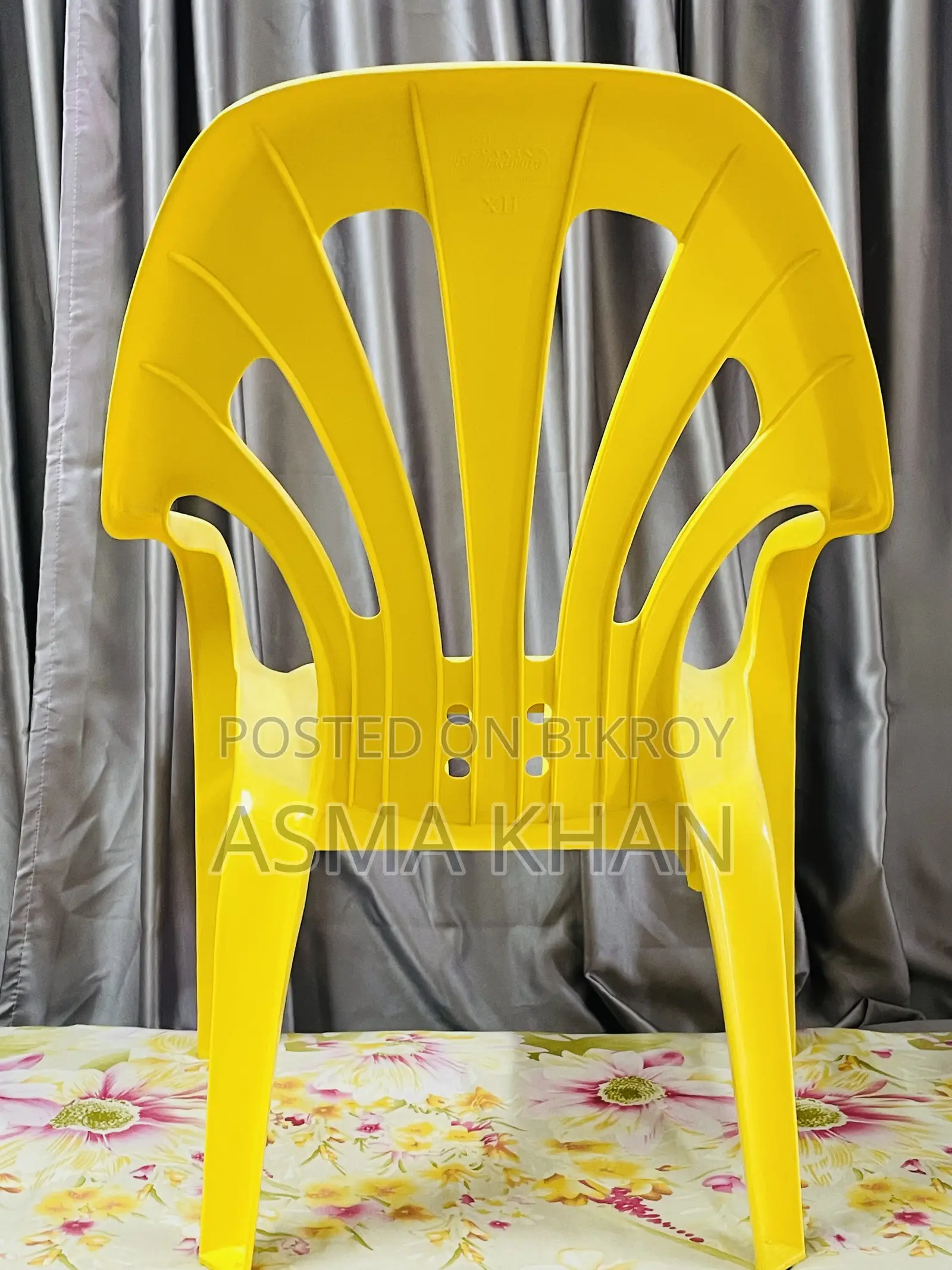 Plastic Chair