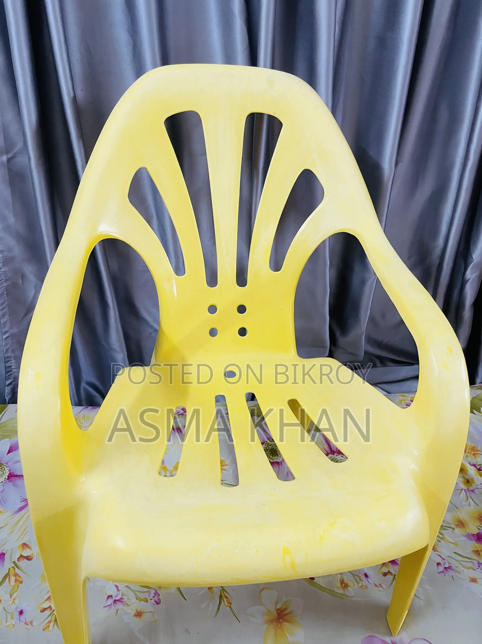 Plastic Chair