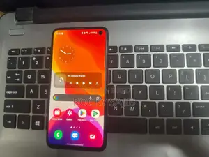 Samsung Galaxy S10e 128 GB Black