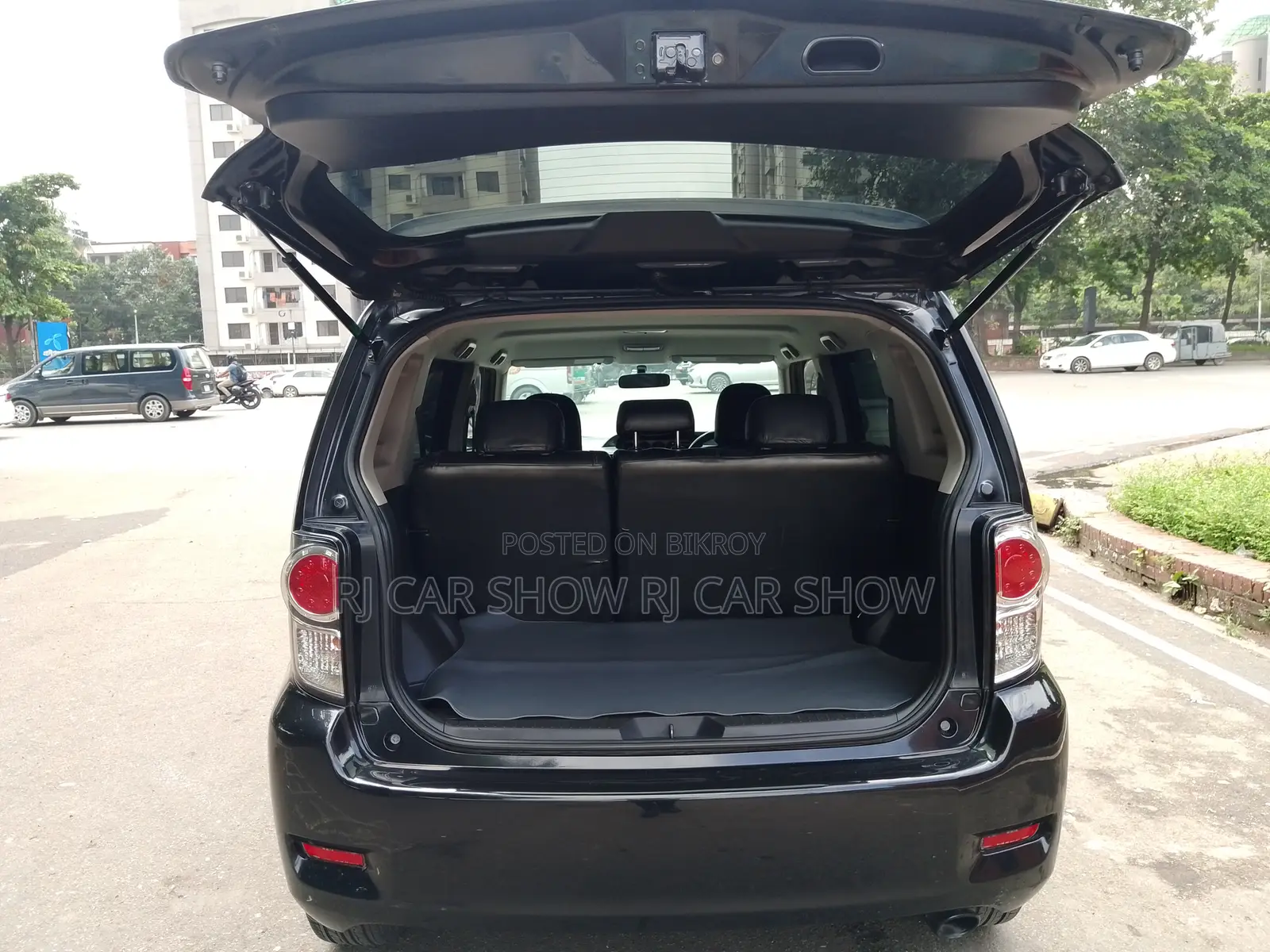 Toyota Rumion 1.5 Front Wheel Drive 2023 Black