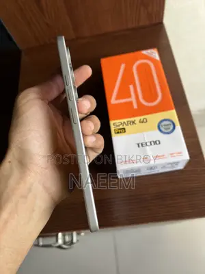 Tecno Spark 40 Pro 128 GB White