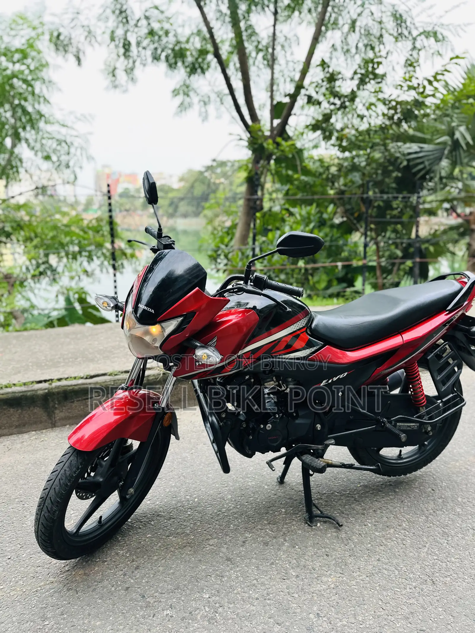 হোন্ডা লিভো ২০২২ রেড