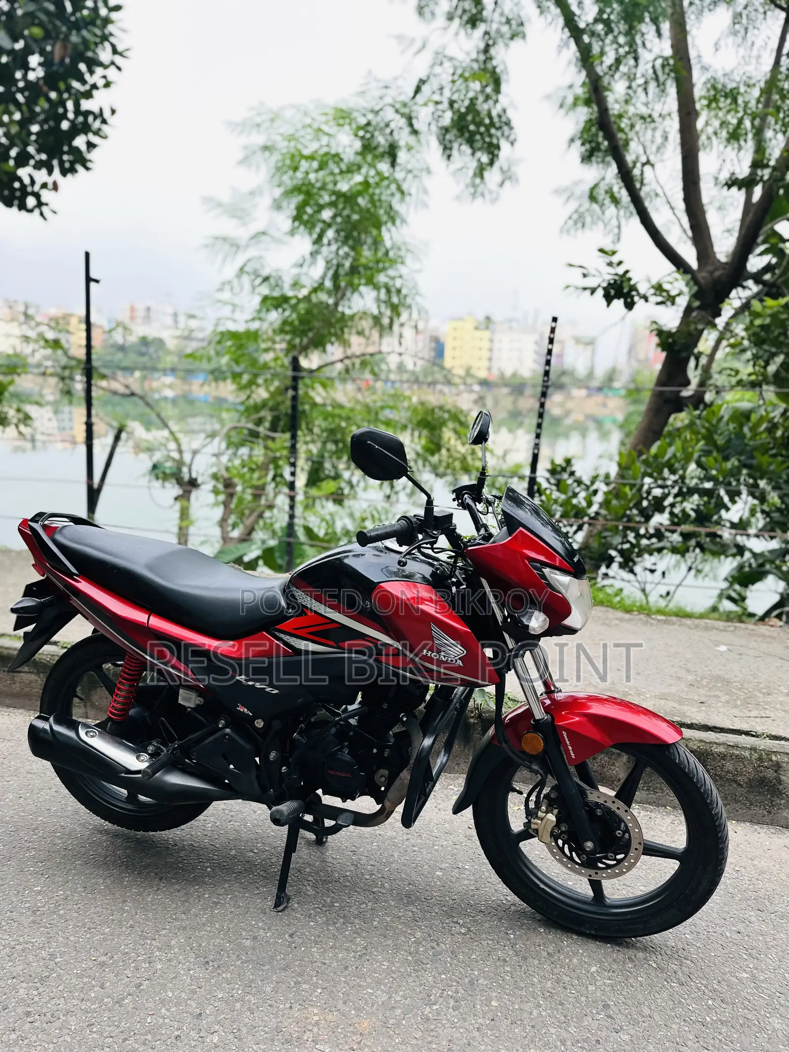 হোন্ডা লিভো ২০২২ রেড