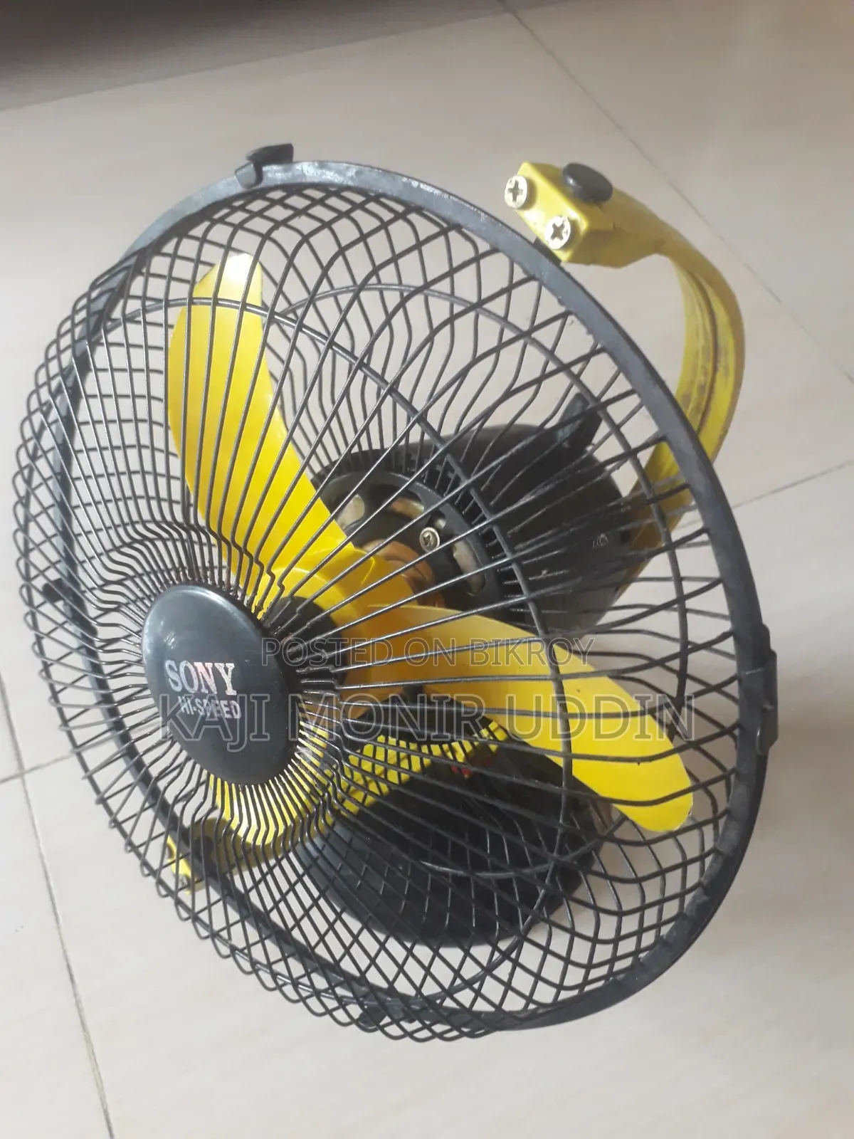 ছোট টেবিল ফ্যান