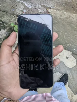 রিয়েলমি নারজো ৫০ ১২৮ জিবি কালো