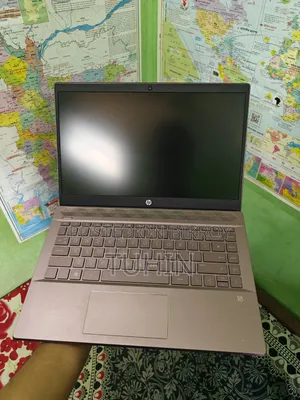 Laptop HP Pavilion 14-ce3064st 4GB Intel Core i3 SSD 128GB