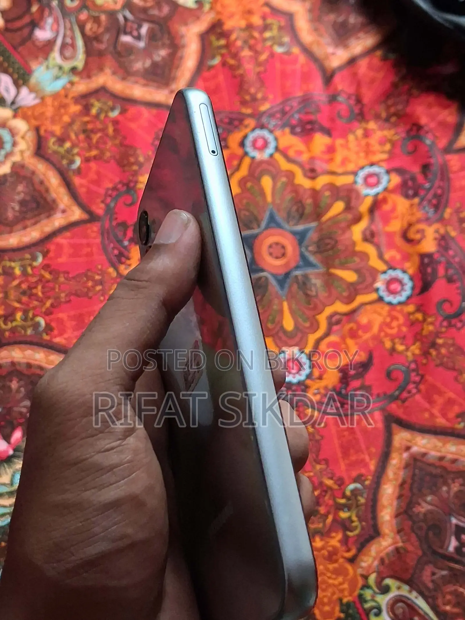 স্যামসাং গ্যালাক্সি এ২৪ ১২৮ জিবি সিলভার