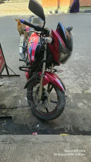 টিভিএস অ্যাপাচে আরটিআর ১৬০ ২ভি ২০১৮ লাল