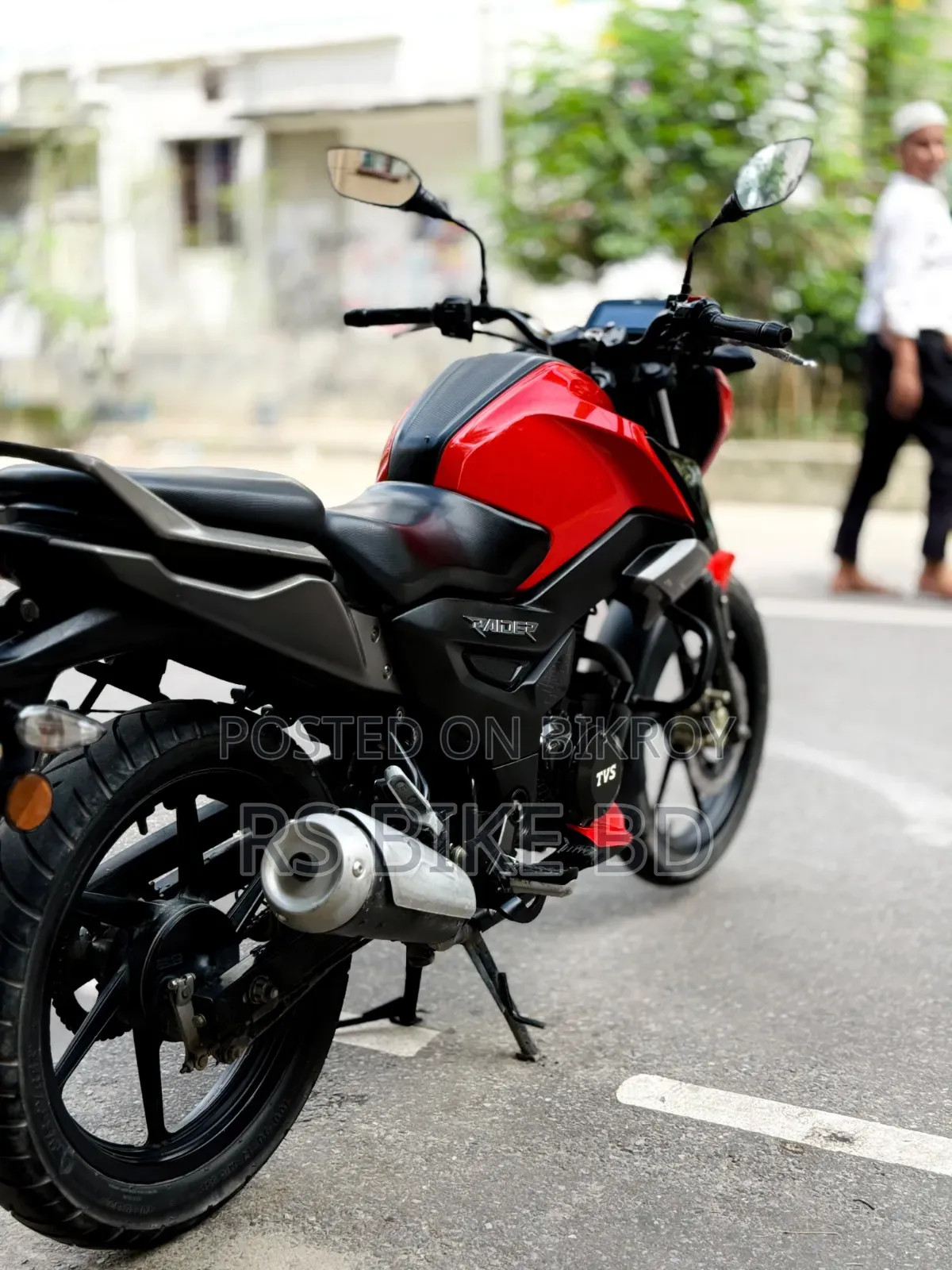 TVS Raider 125 2022 Red