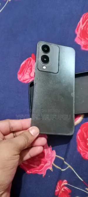Vivo Y17s 128 GB Black